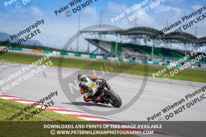 Sepang;event digital images;motorbikes;no limits;peter wileman photography;trackday;trackday digital images